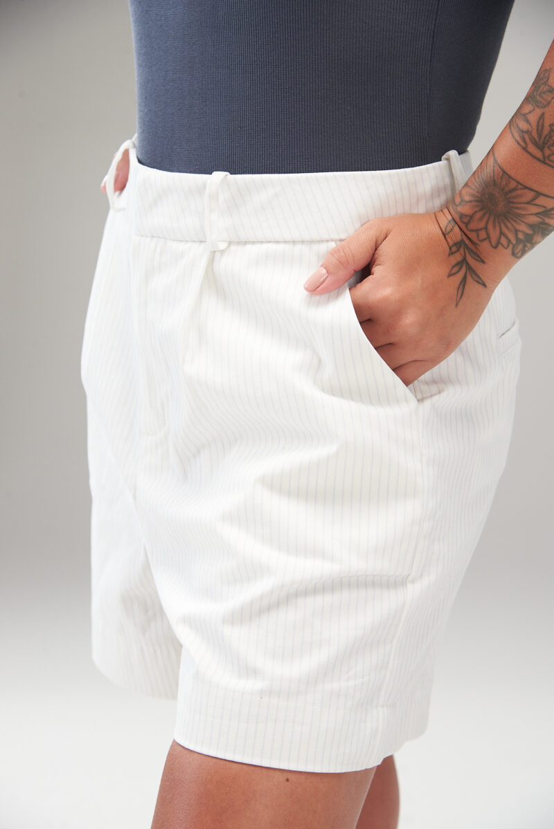 Shorts Linea - Image 2